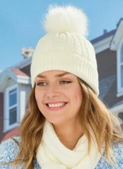 Cream Cable Knit Hat