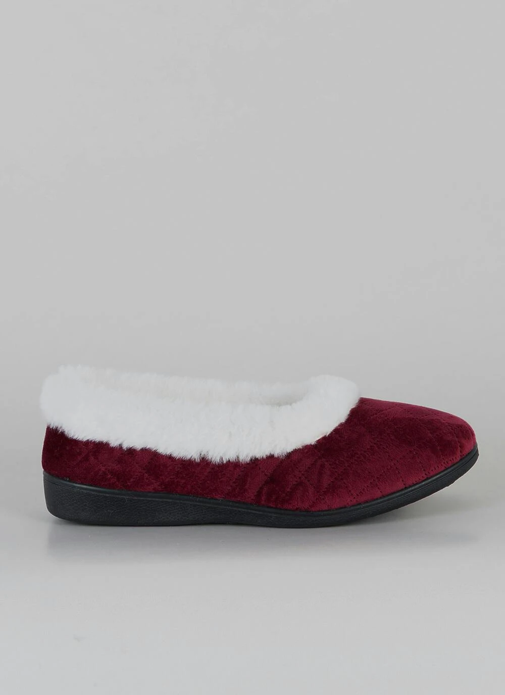 Comfy Faux Fur Lined Quilted Full Slippers 4 Comfy Faux Fur Lined Quilted Full Slippers - Image 2