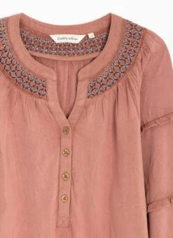 Embroidered Shirred Neck Blouse -Casual Outfits Store 65781pvl 338d63eb5fa0592